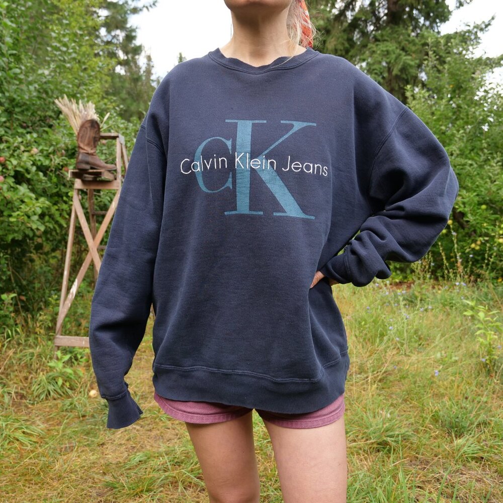 Vintage Calvin Klein Crewneck Sweatshirt 90s Streetwear Thrift Crew Pullover